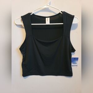 NWT Black Sleeveless Crop Top